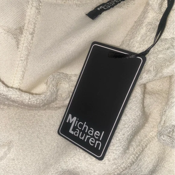 🆕 MICHAEL LAUREN Distressed Pullover in Cream - Picture 5 of 6